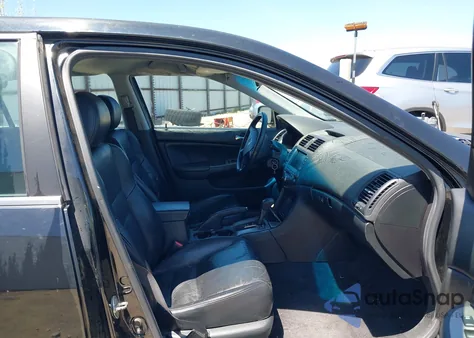 2007 Honda Accord 2.4 Ex from USA, damaged, VIN 1HGCM56707A043424